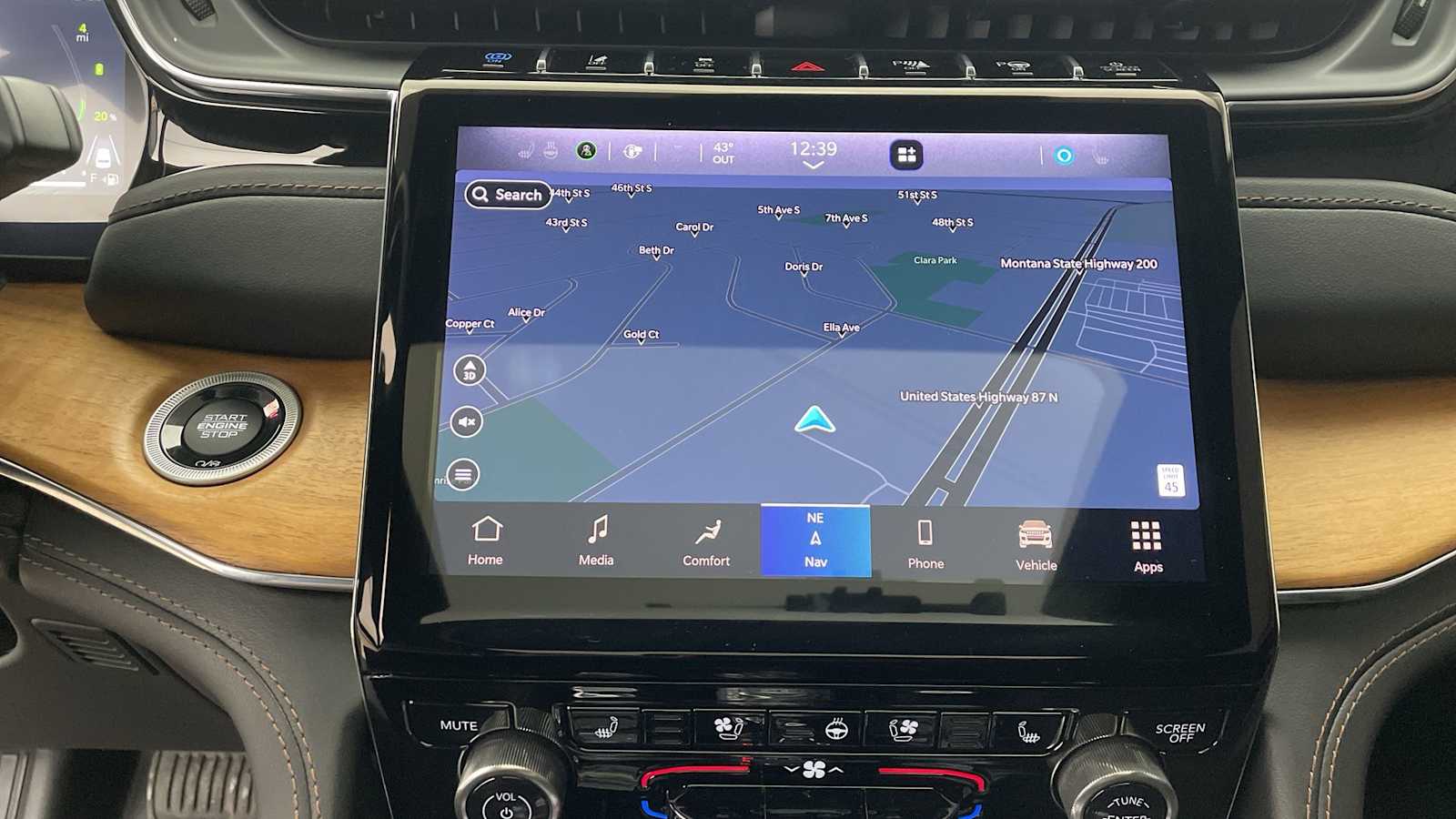 Thumbnail: 2023 Jeep Grand Cherokee - 4