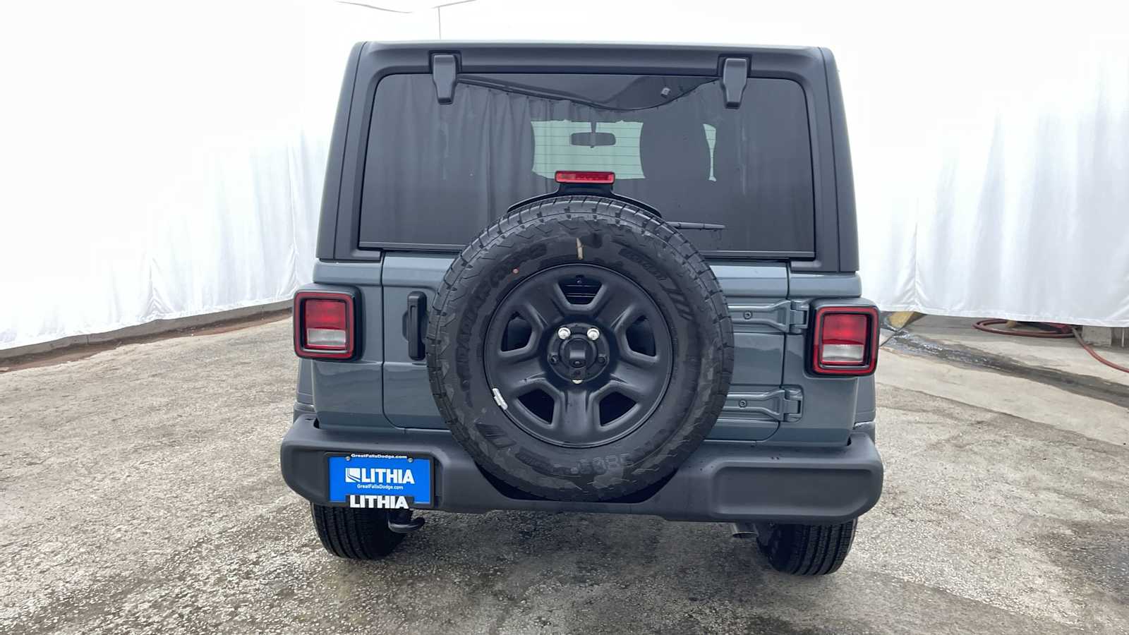 Thumbnail: 2025 Jeep Wrangler - 30