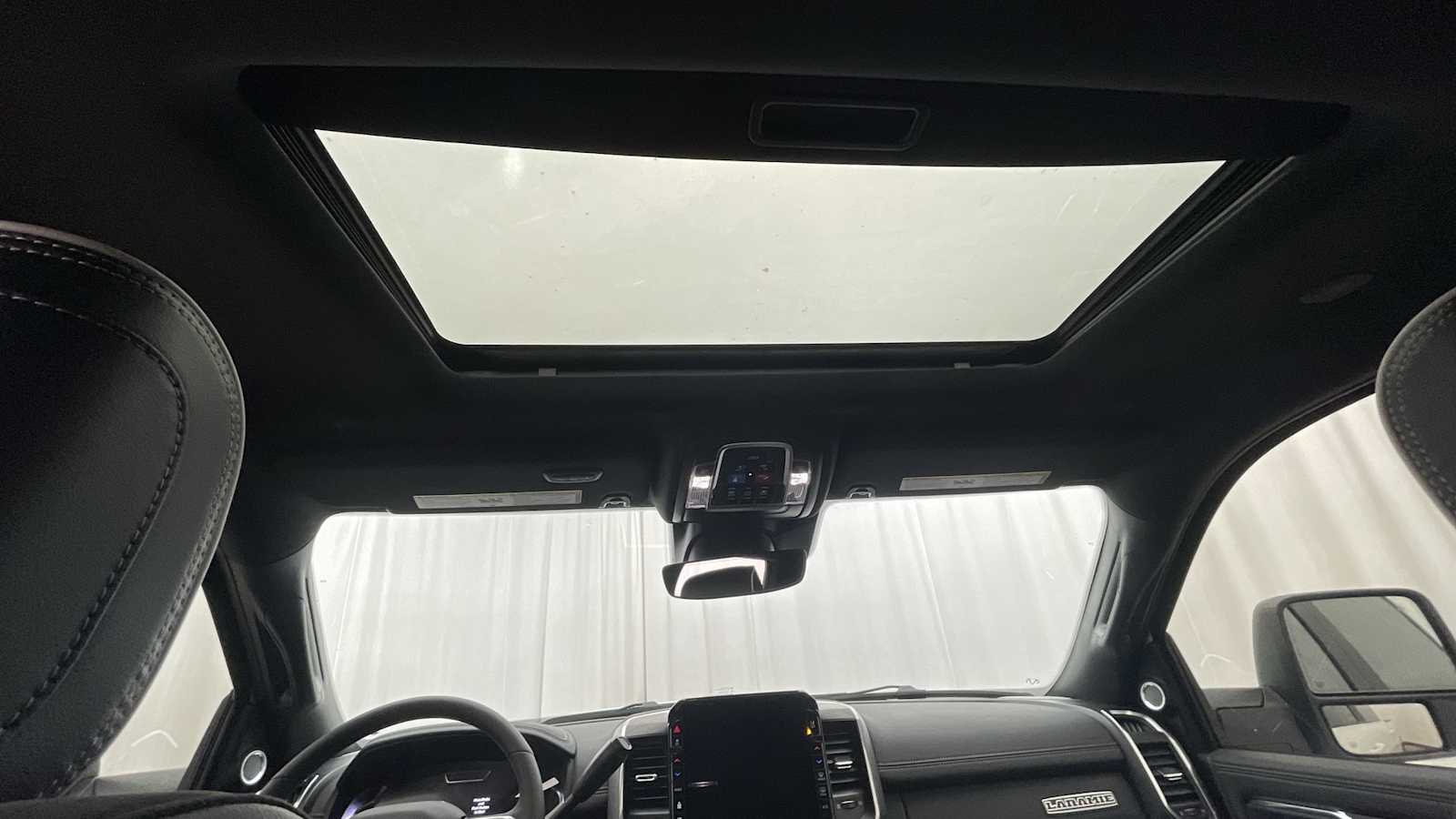 Thumbnail: 2026 RAM 3500 - 9