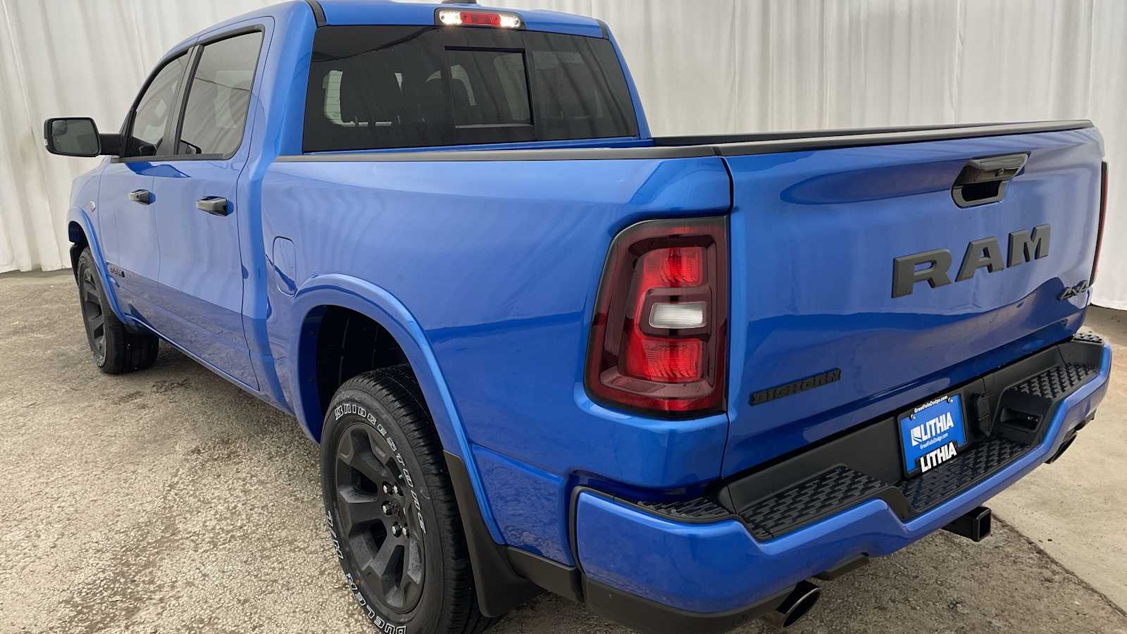 Thumbnail: 2026 RAM 1500 - 33