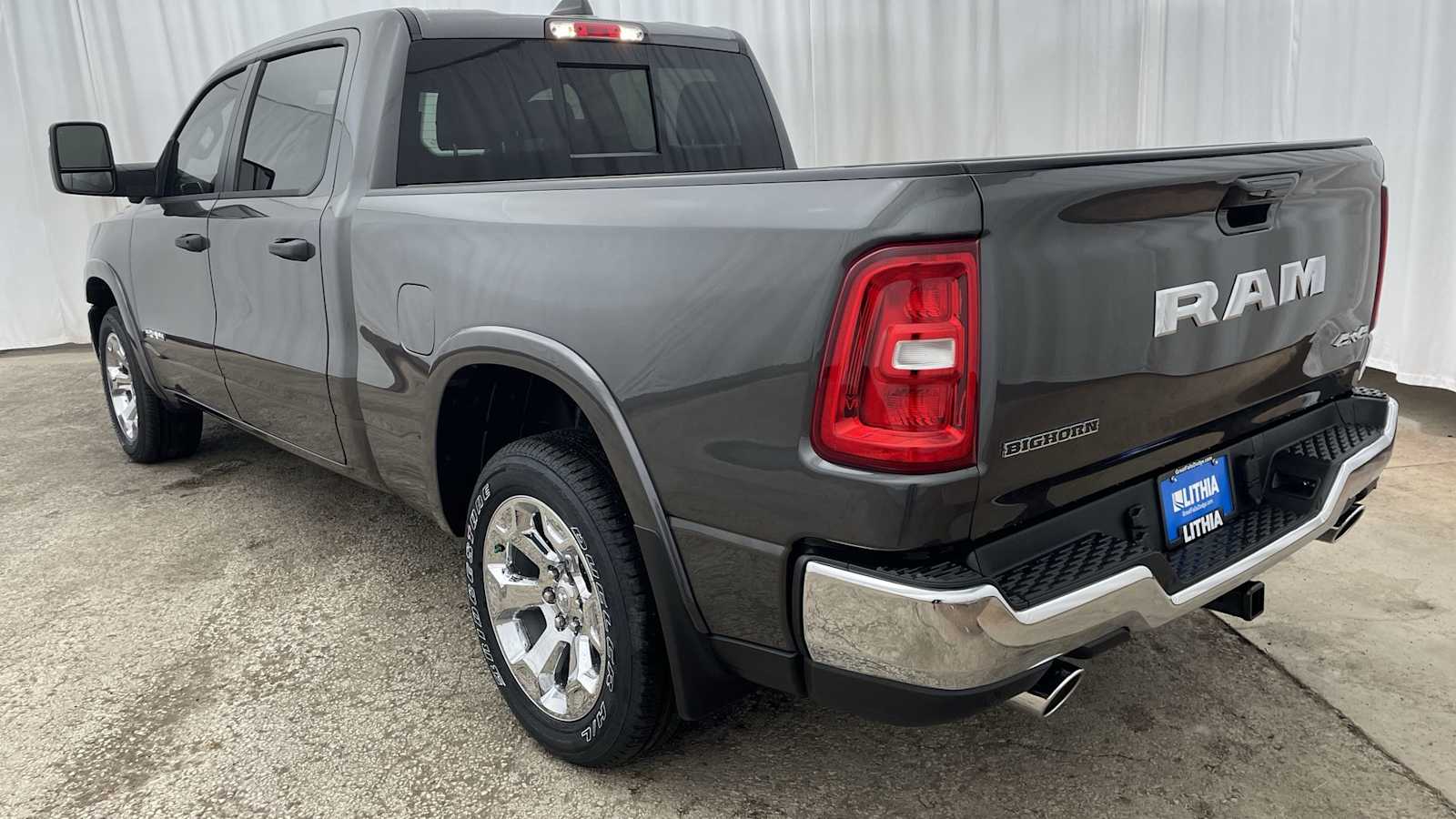 Thumbnail: 2026 RAM 1500 - 32