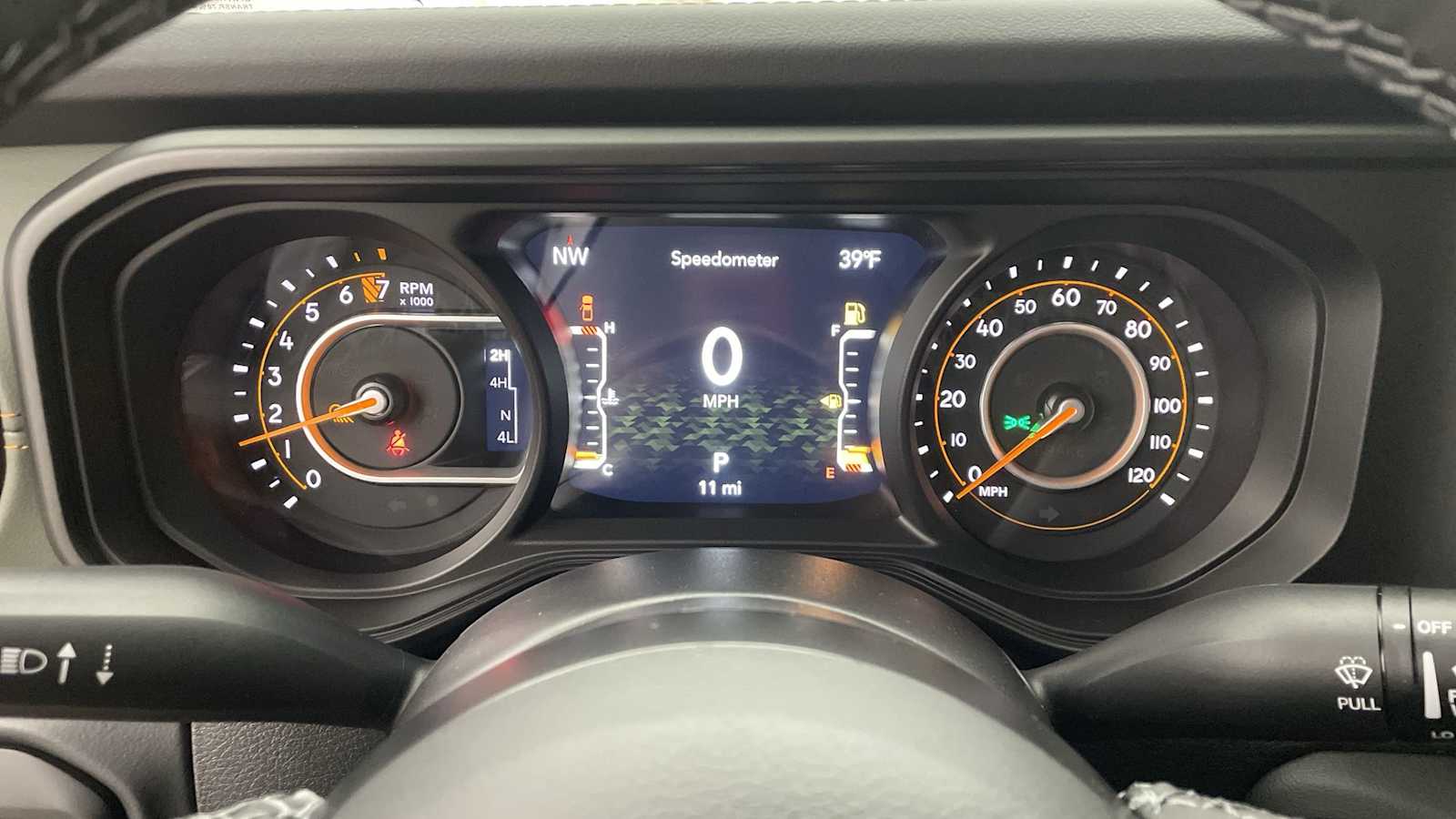 Thumbnail: 2025 Jeep Gladiator - 21