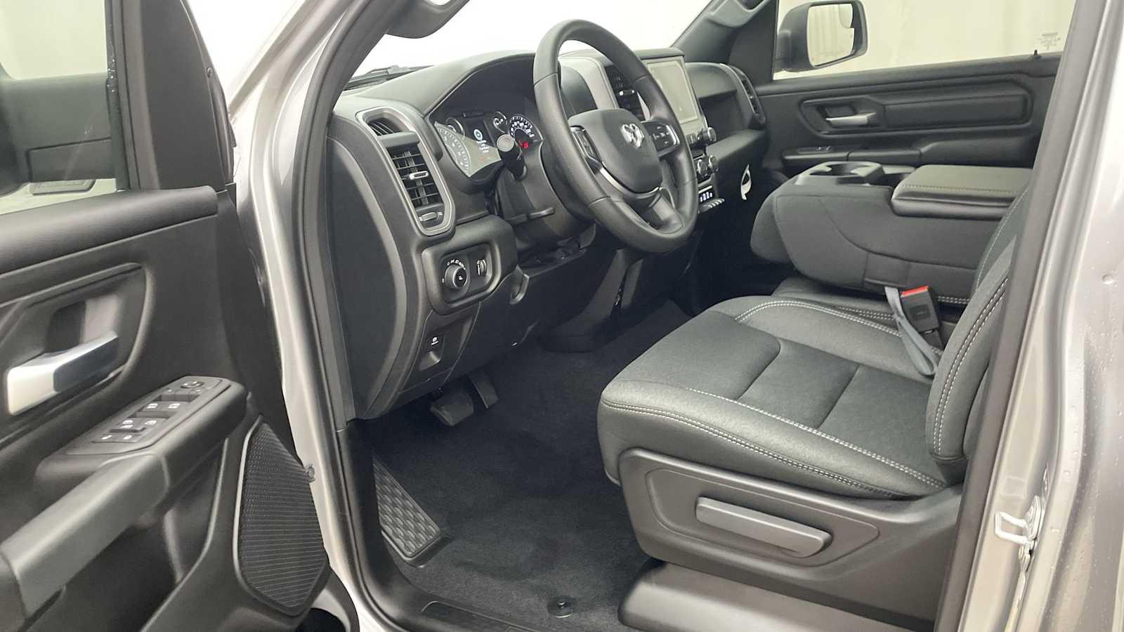 Thumbnail: 2026 RAM 1500 - 2