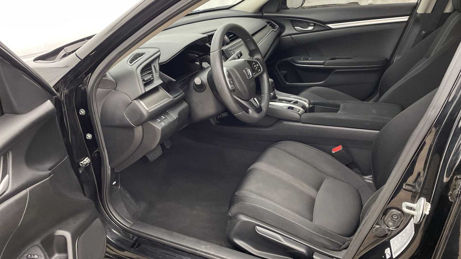2021 Honda Civic LX photo 2