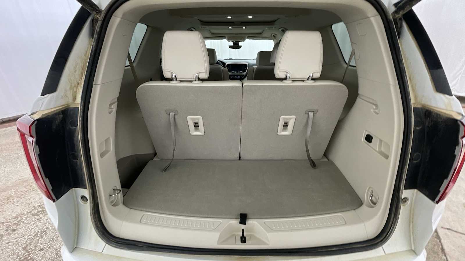 Thumbnail: 2022 GMC Acadia - 33