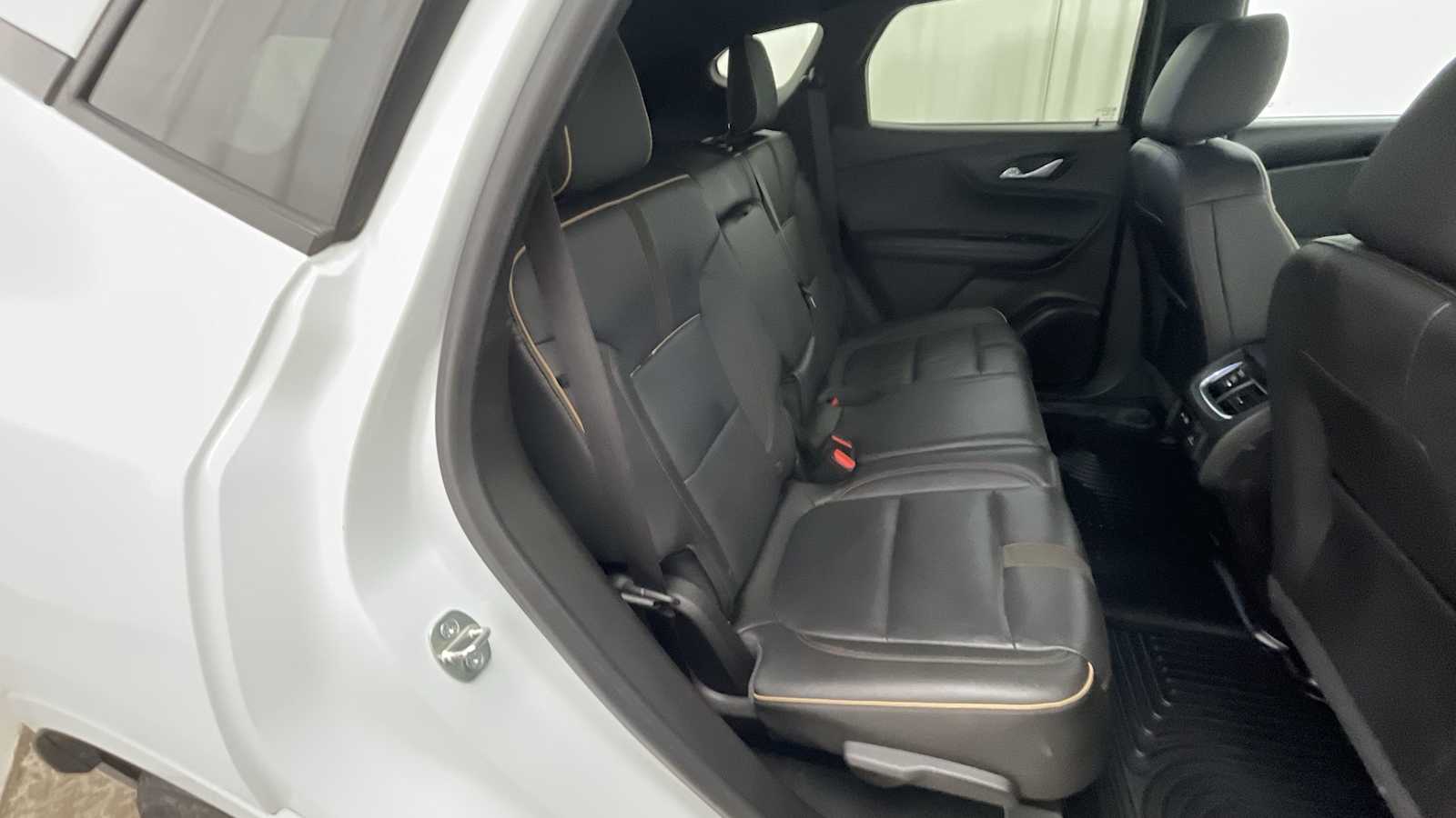 Thumbnail: 2019 Chevrolet Blazer - 9