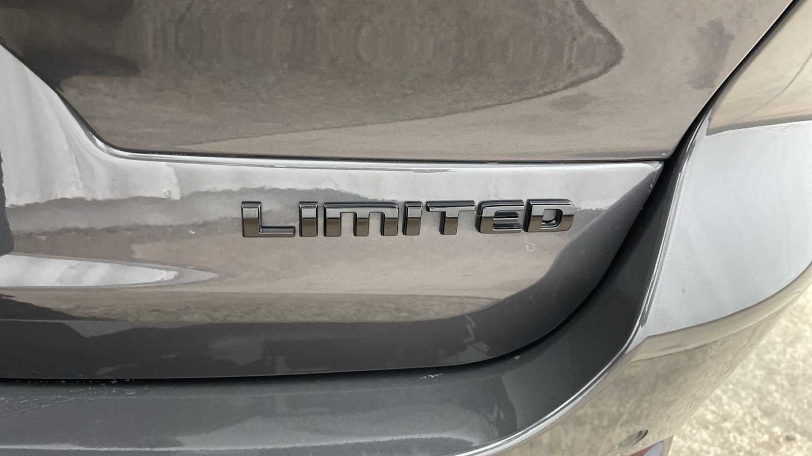 Thumbnail: 2025 Jeep Grand Cherokee - 29