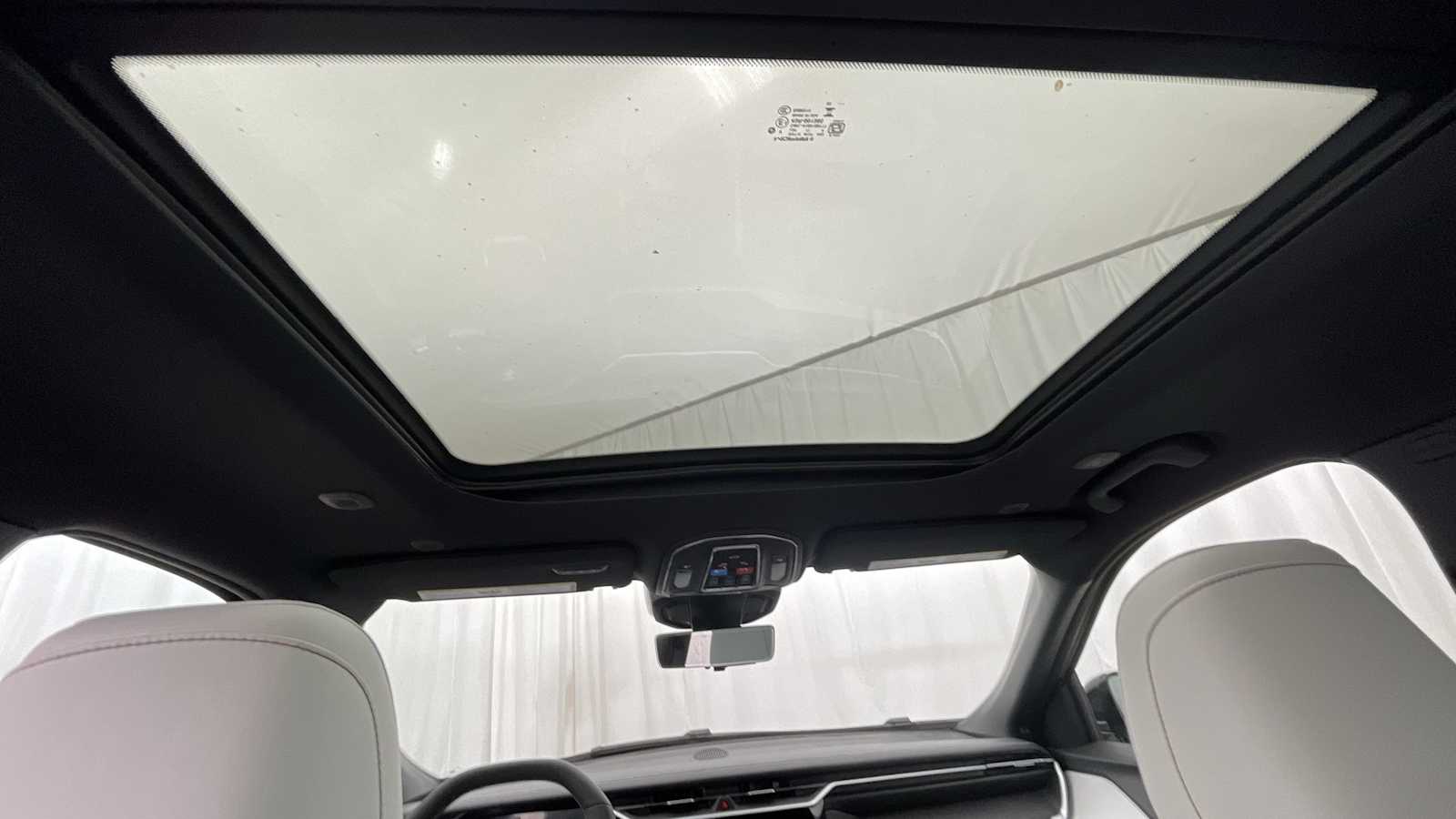 Thumbnail: 2026 Jeep Cherokee - 9