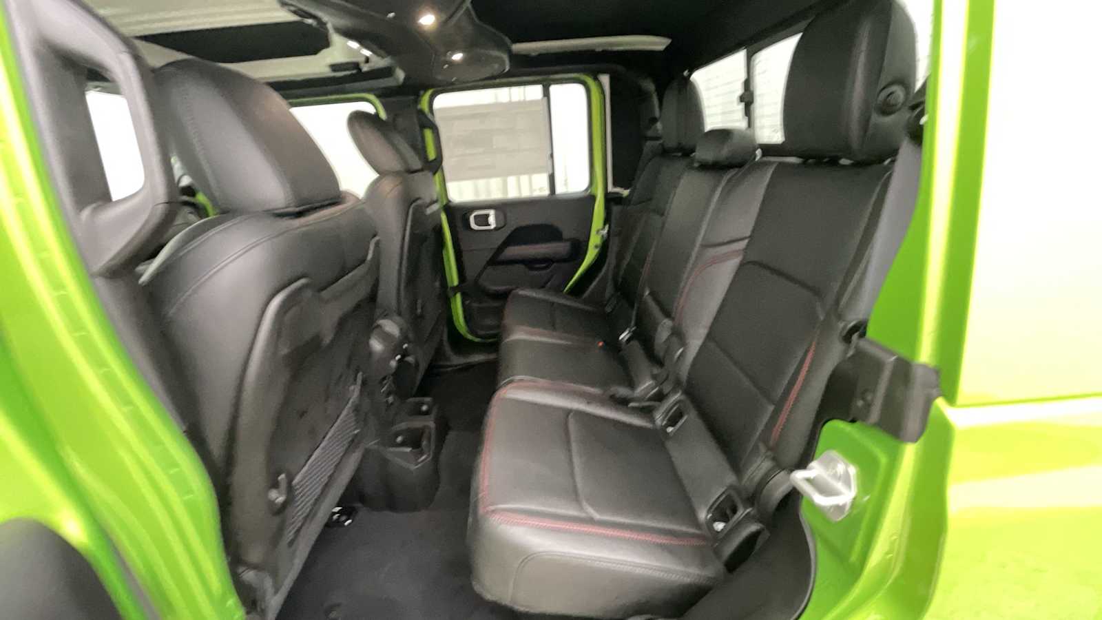 Thumbnail: 2026 Jeep Gladiator - 10