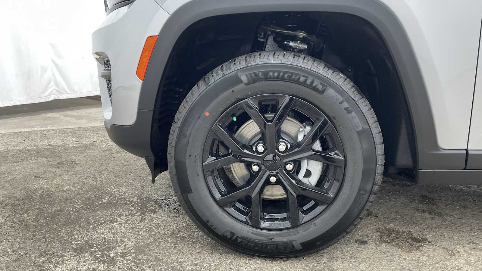 Thumbnail: 2025 Jeep Grand Cherokee - 40