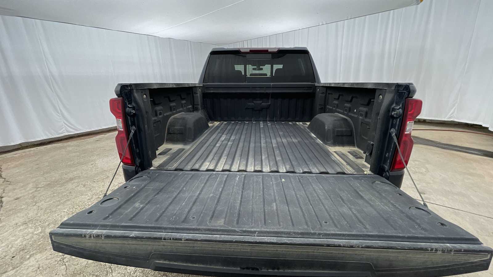 Thumbnail: 2019 Chevrolet Silverado 1500 - 29