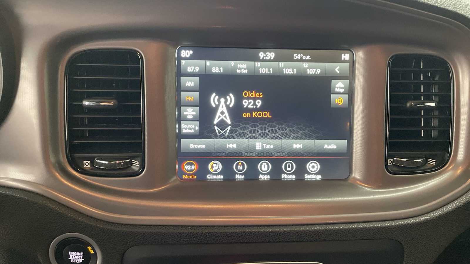 Thumbnail: 2023 Dodge Charger - 18