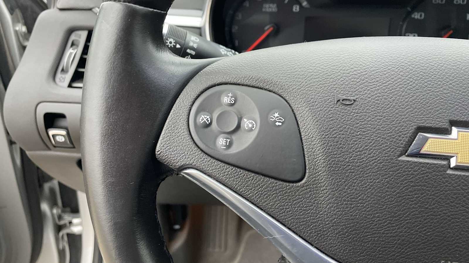 Thumbnail: 2015 Chevrolet Impala - 12