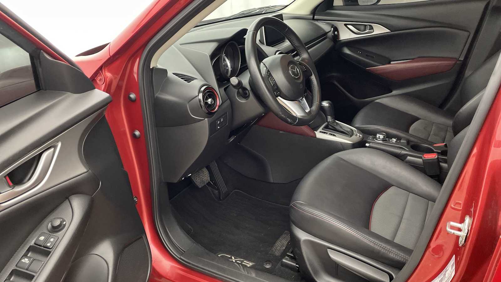 Thumbnail: 2017 Mazda CX-3 - 2