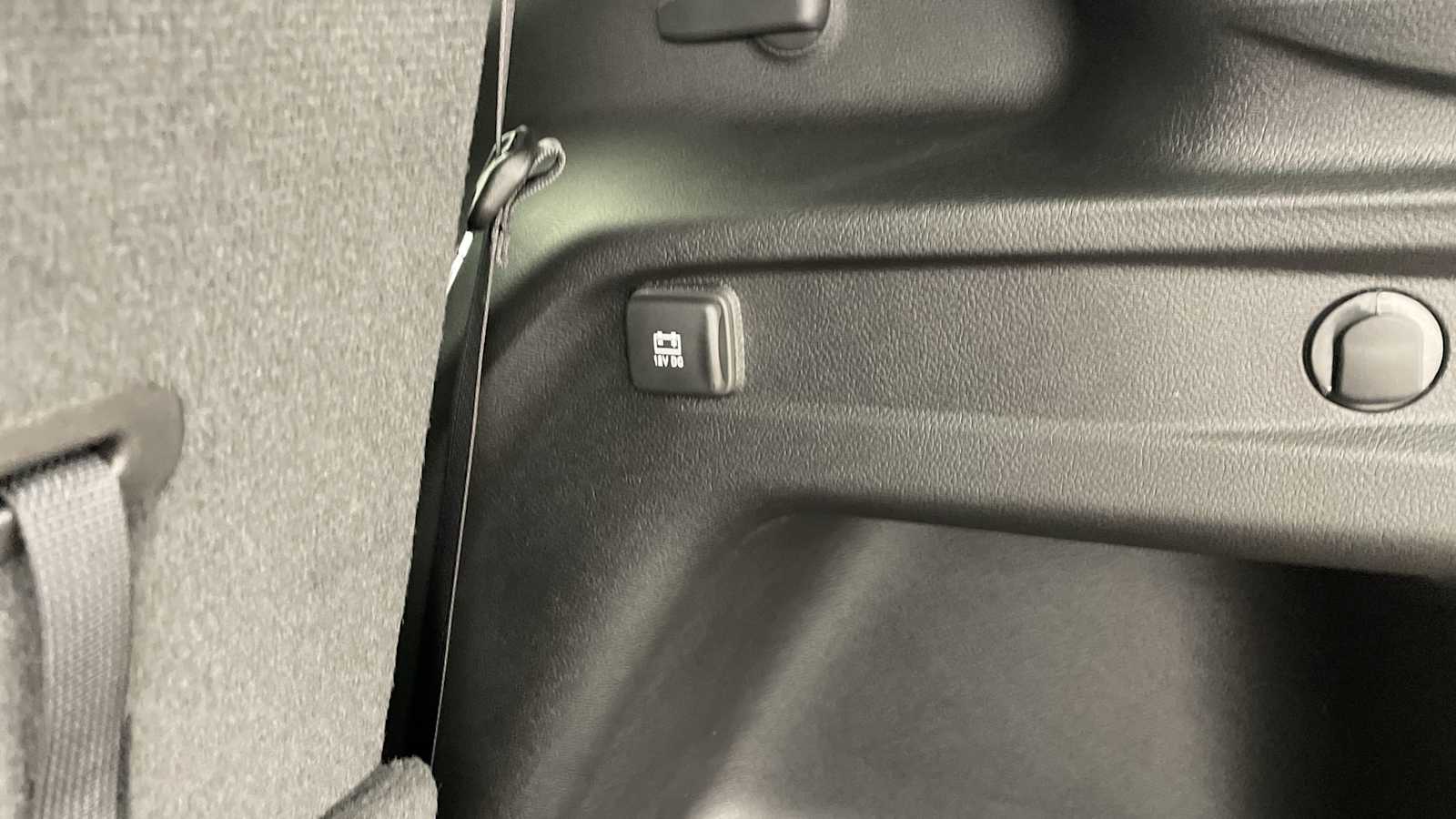 Thumbnail: 2025 Jeep Grand Cherokee - 27