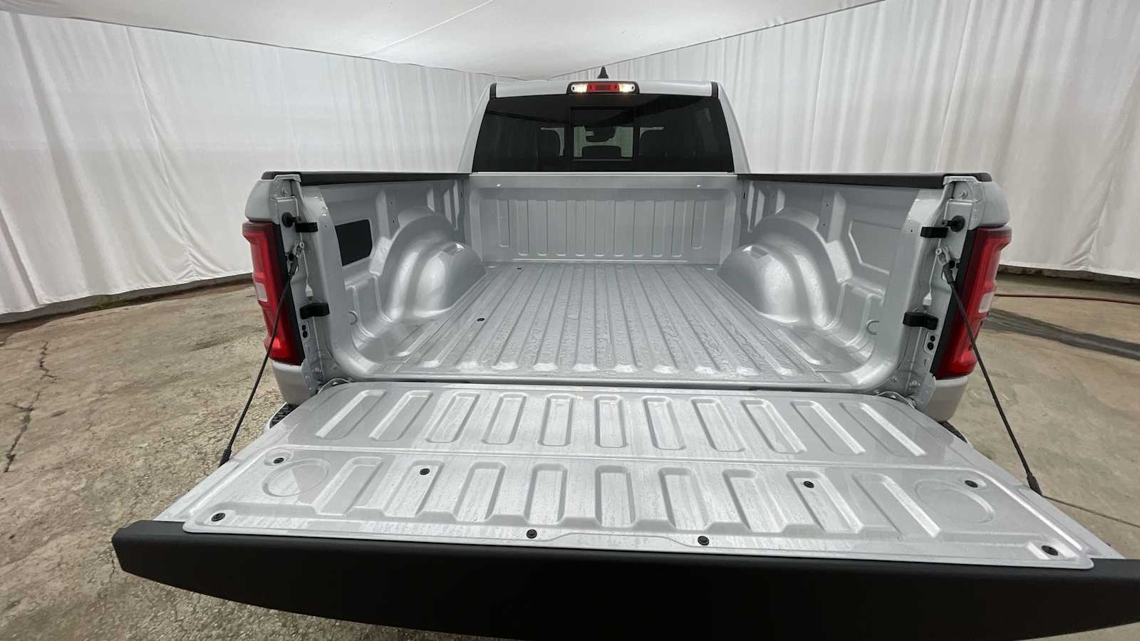 Thumbnail: 2026 RAM 1500 - 29