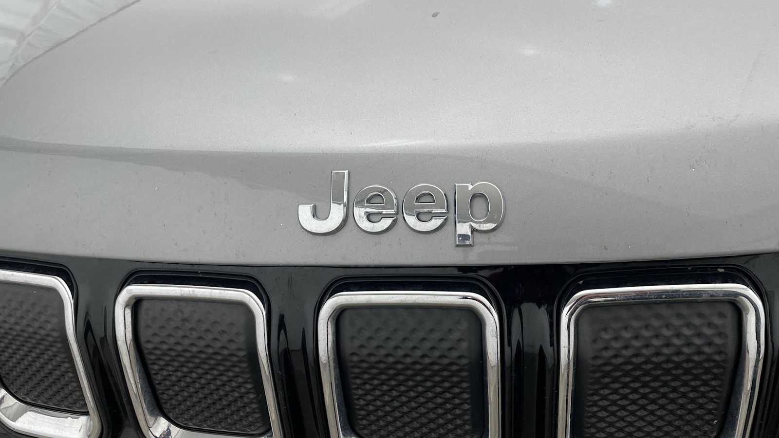 Thumbnail: 2022 Jeep Compass - 41