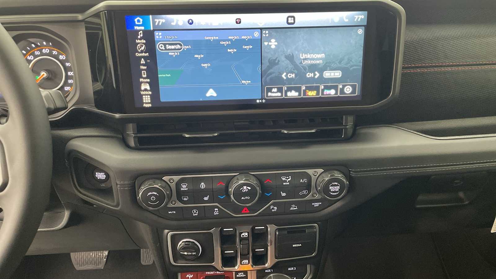 Thumbnail: 2026 Jeep Gladiator - 18