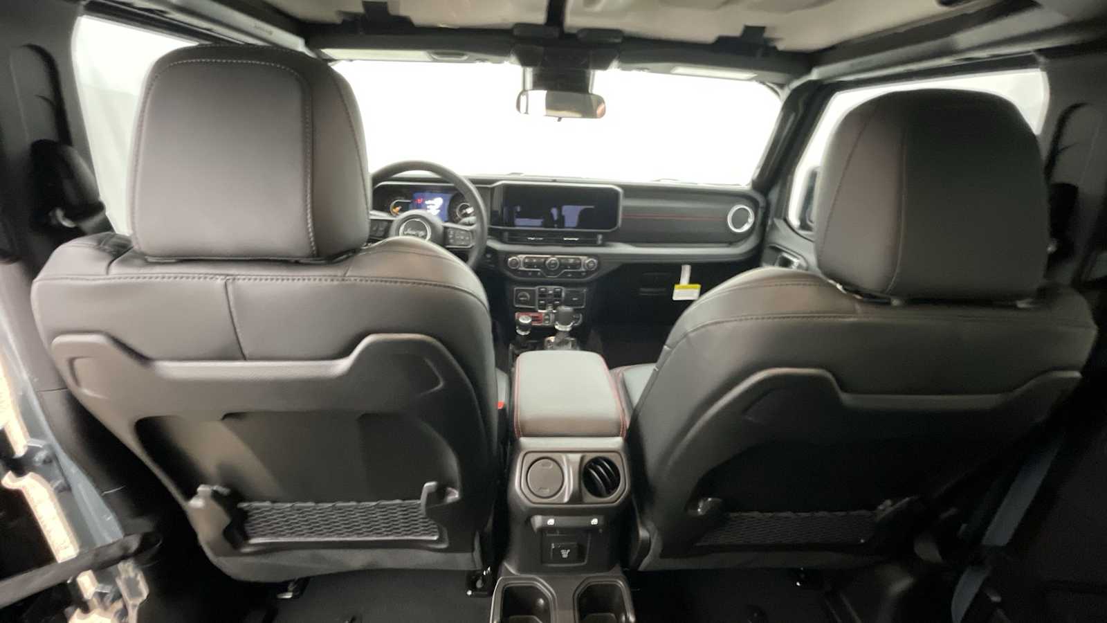 Thumbnail: 2025 Jeep Gladiator - 7