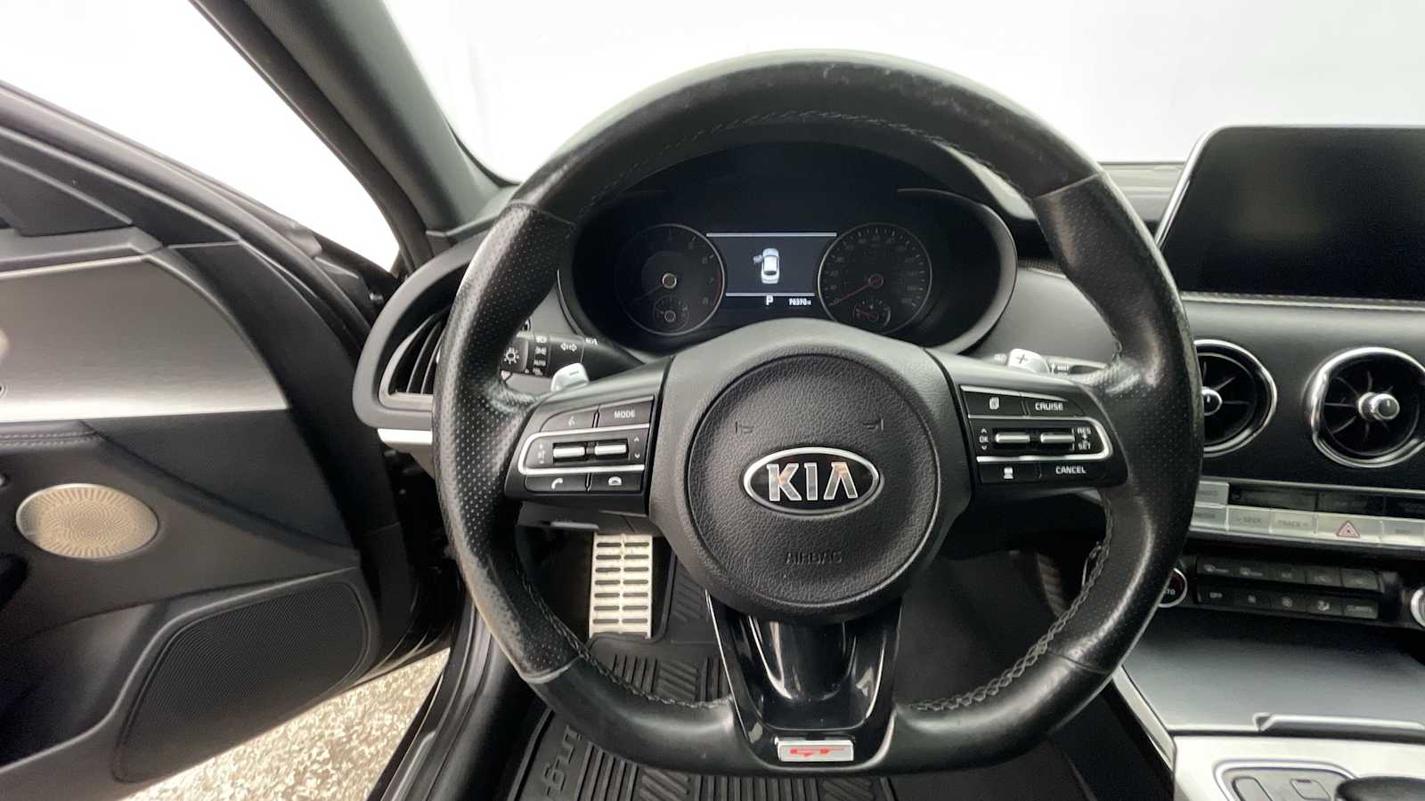Thumbnail: 2019 Kia Stinger - 13