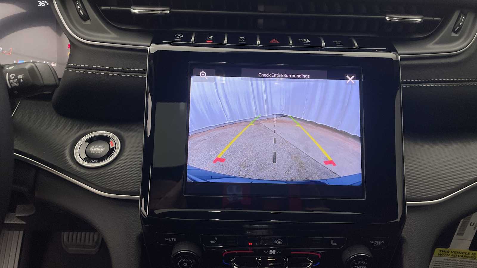 Thumbnail: 2025 Jeep Grand Cherokee - 4