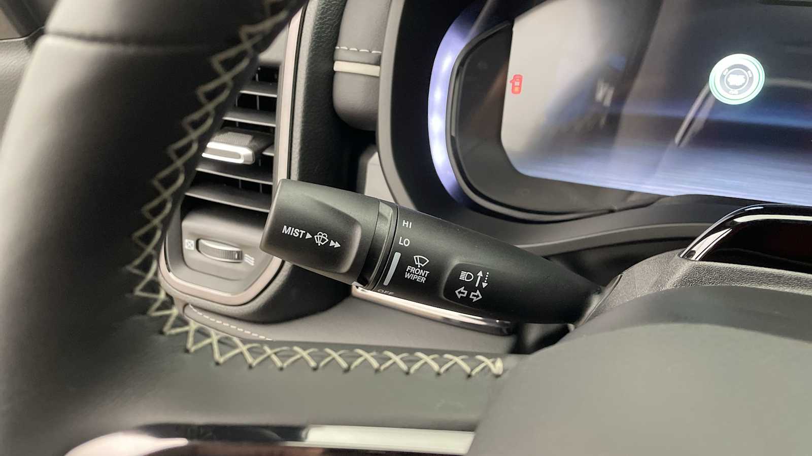 Thumbnail: 2026 RAM 1500 - 17