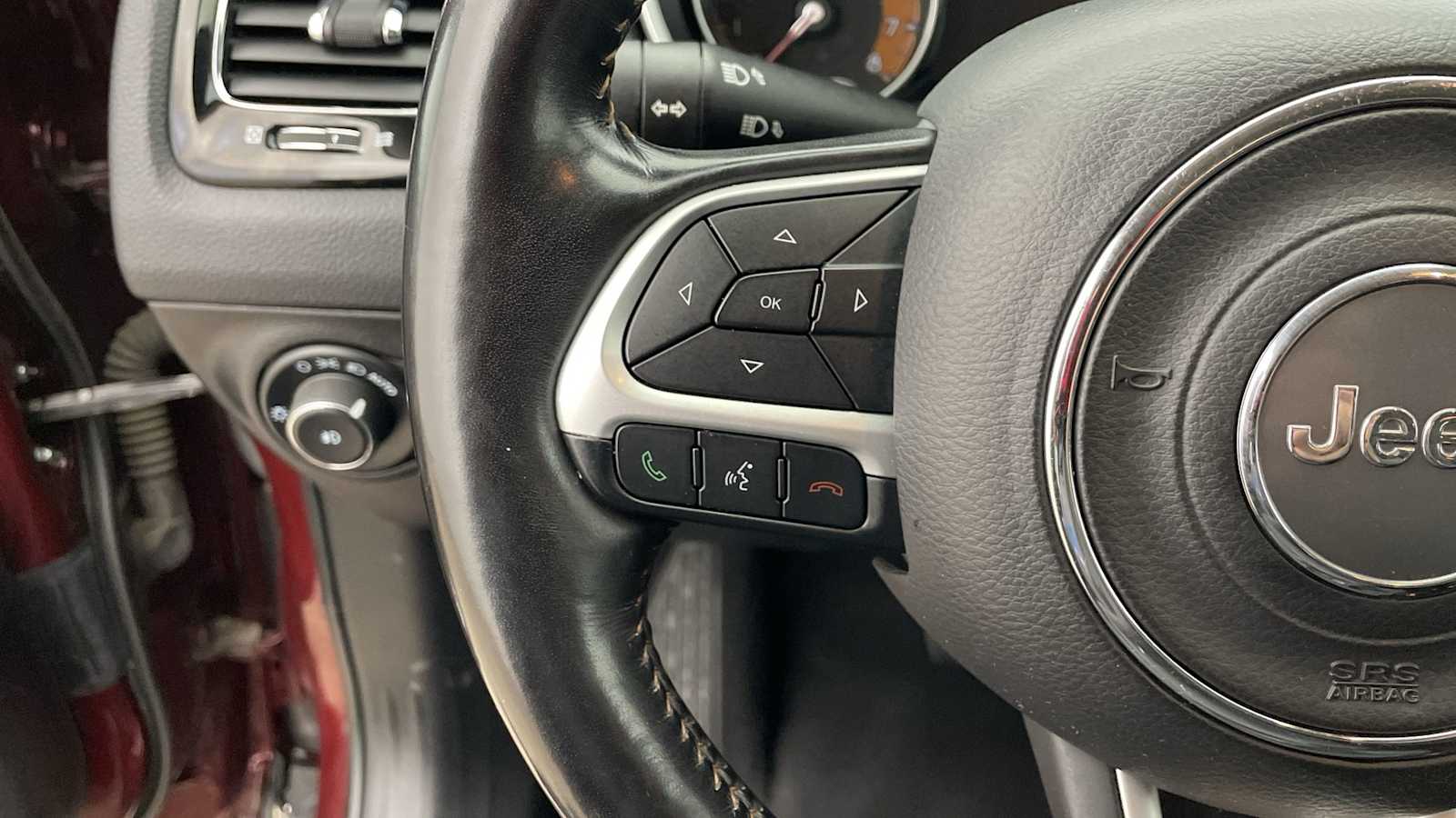 Thumbnail: 2021 Jeep Compass - 12
