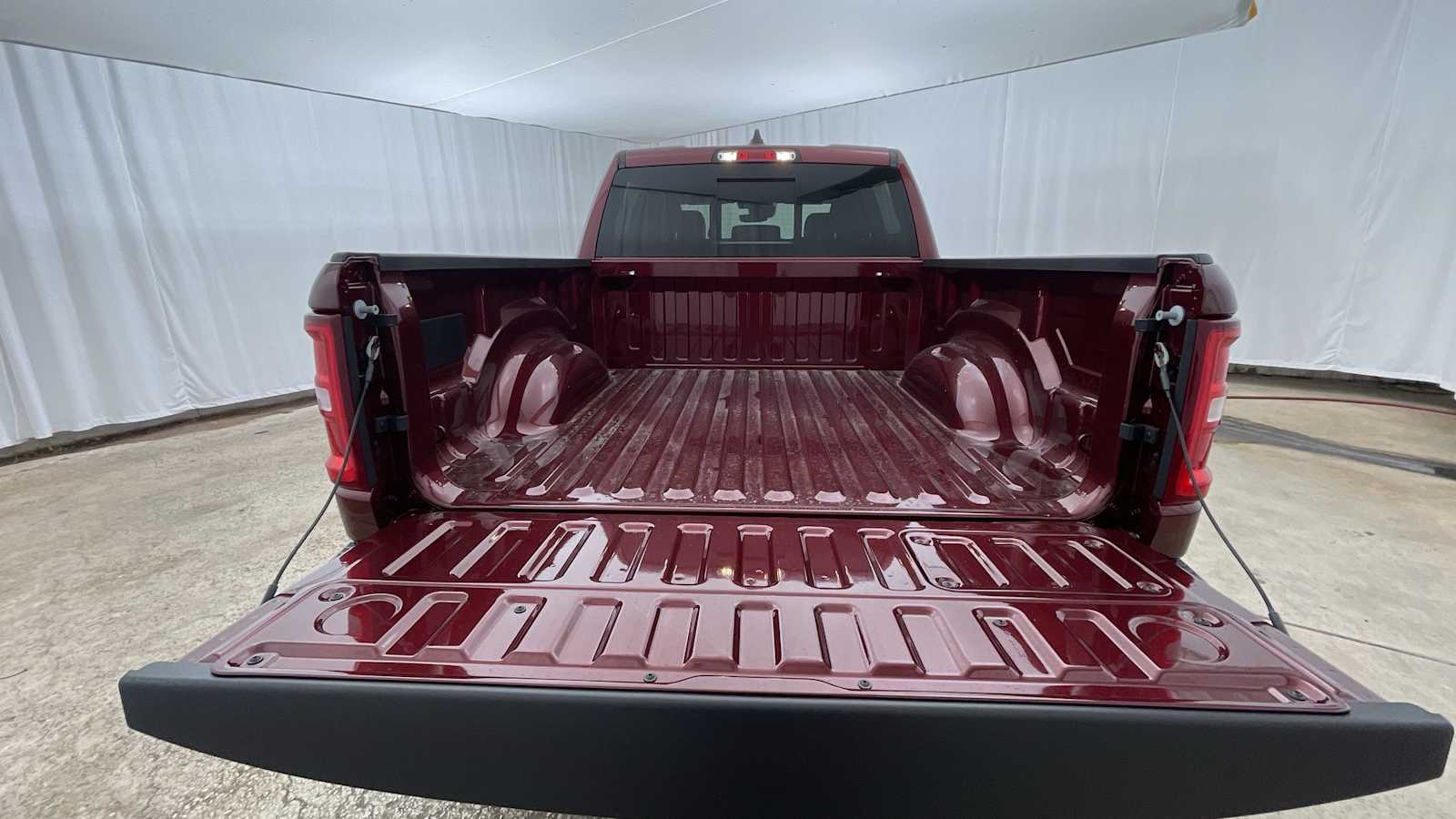 Thumbnail: 2026 RAM 1500 - 32