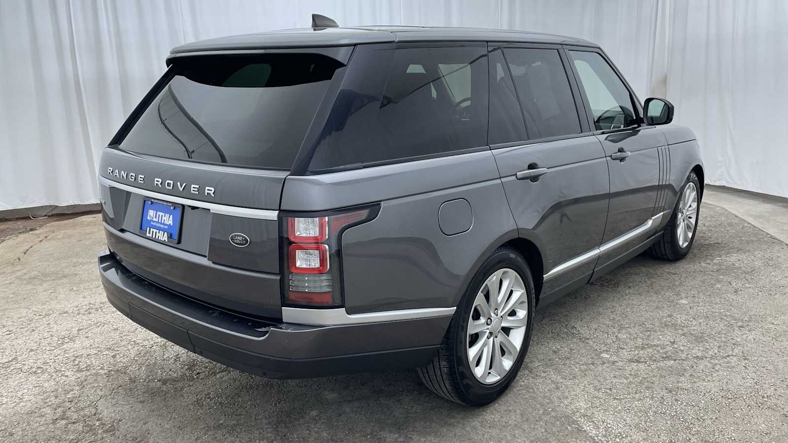 Thumbnail: 2017 Land Rover Range Rover - 35