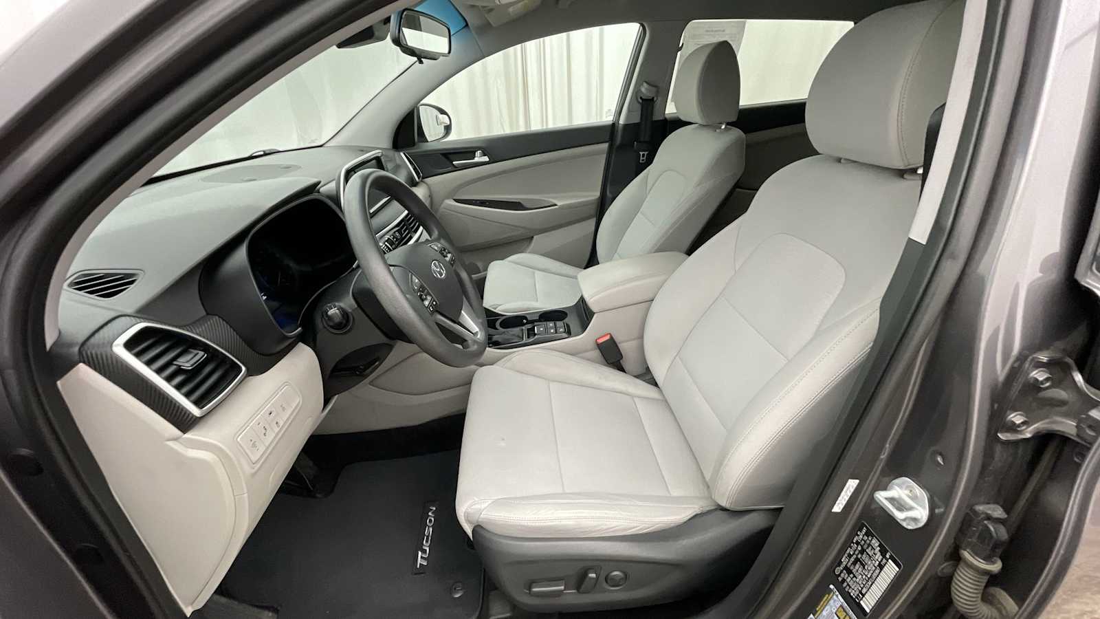 Thumbnail: 2020 Hyundai Tucson - 6