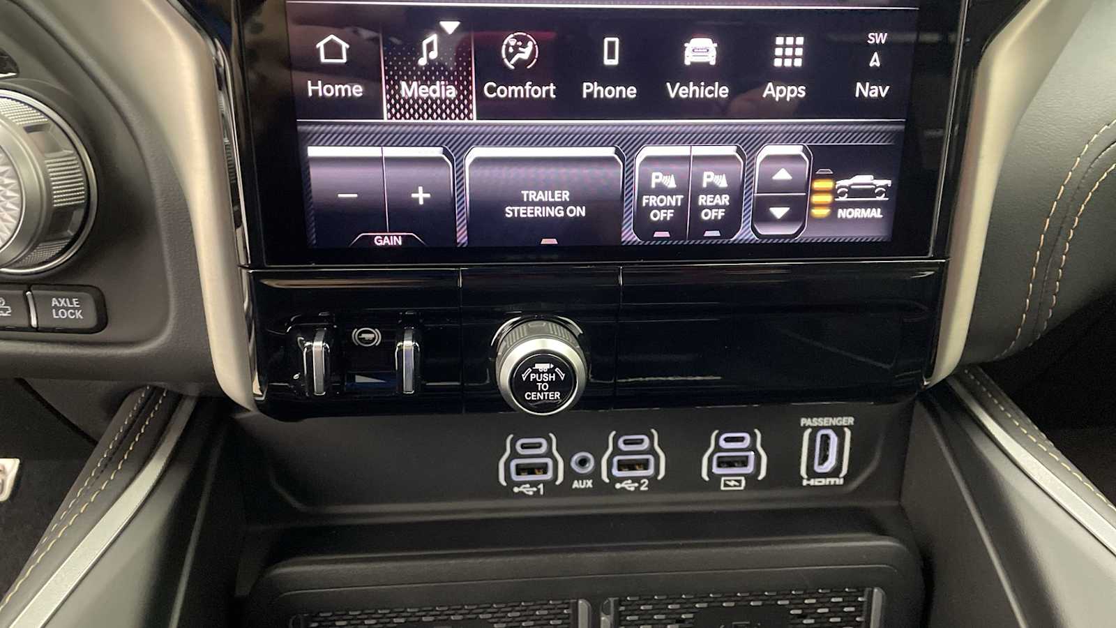 Thumbnail: 2026 RAM 1500 - 25