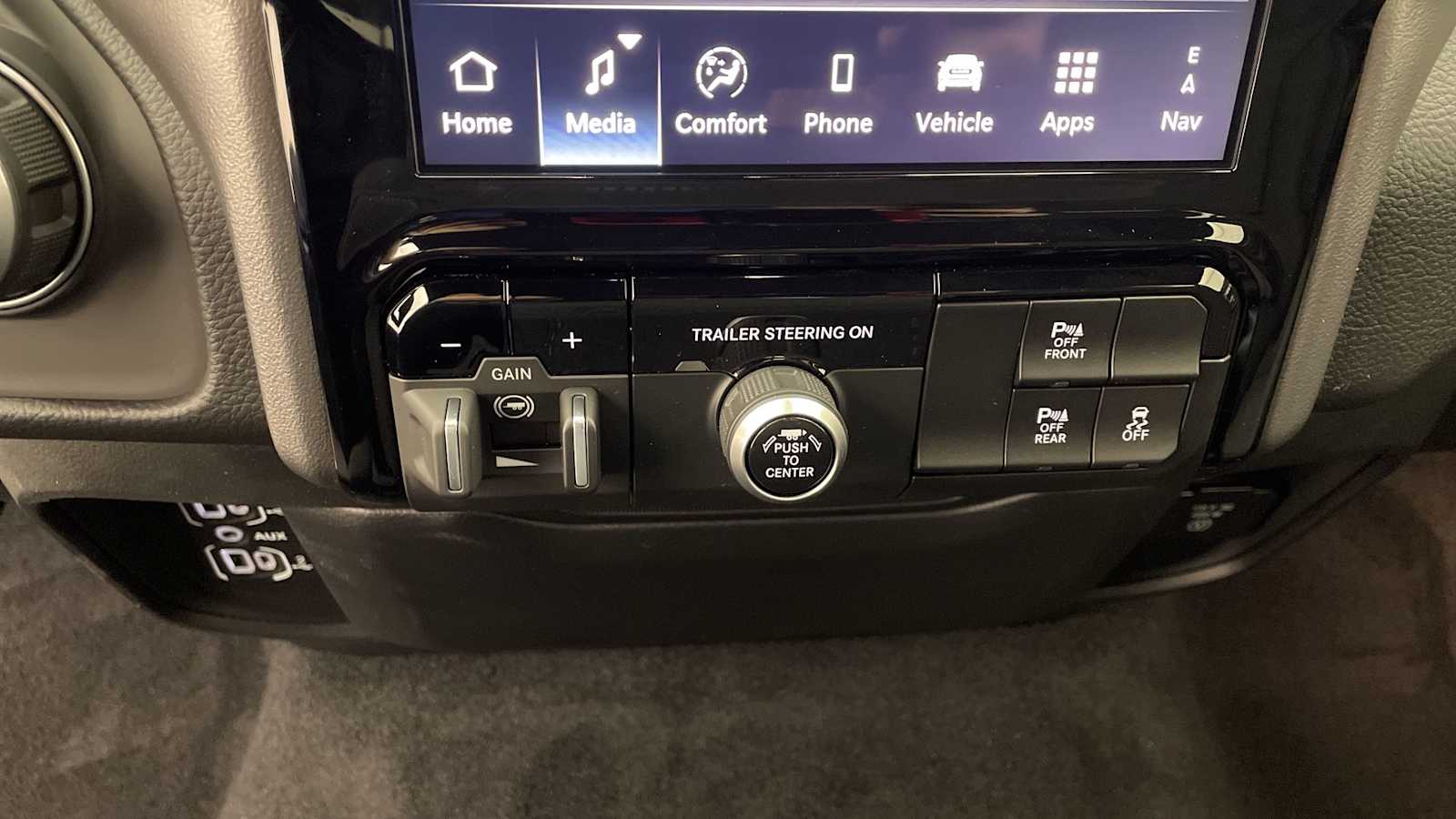 Thumbnail: 2026 RAM 1500 - 23