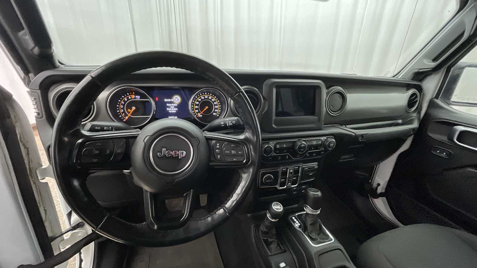 Thumbnail: 2023 Jeep Gladiator - 3