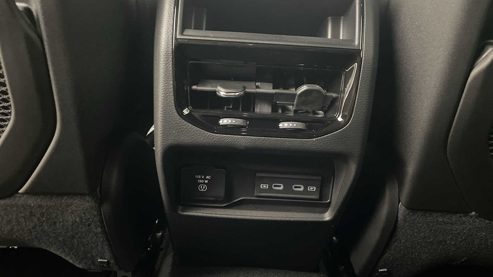 Thumbnail: 2026 Jeep Grand Cherokee - 26