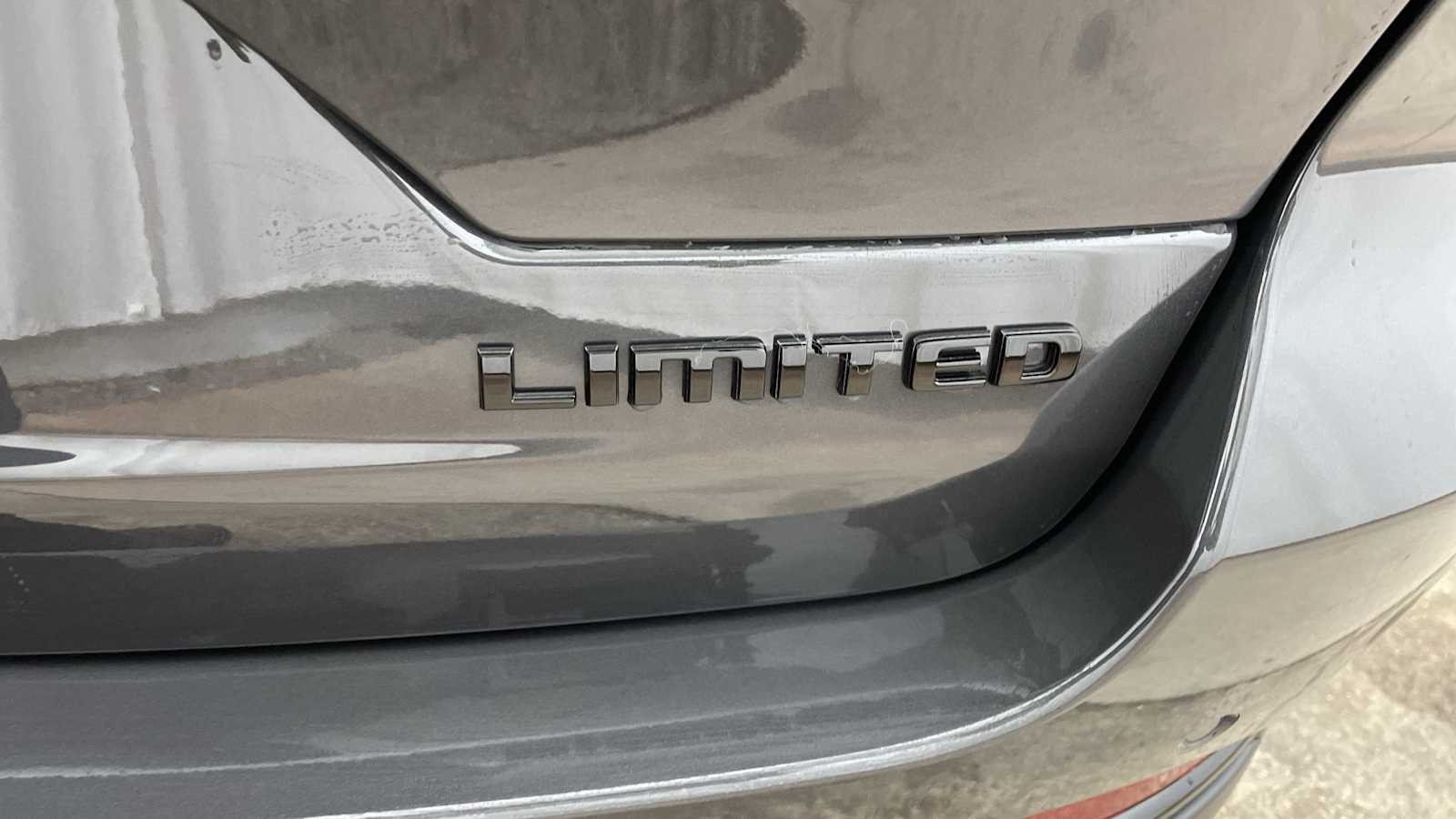 Thumbnail: 2025 Jeep Grand Cherokee - 28