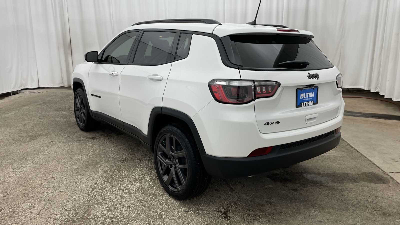 Thumbnail: 2026 Jeep Compass - 31