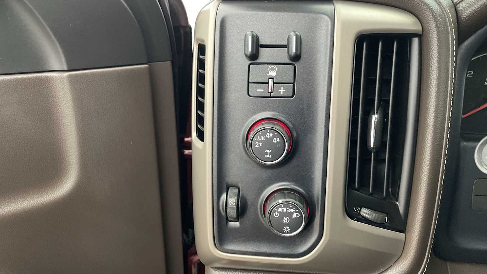 Thumbnail: 2016 GMC Sierra 1500 - 26