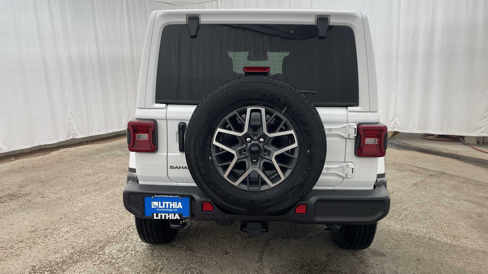 Thumbnail: 2026 Jeep Wrangler - 36