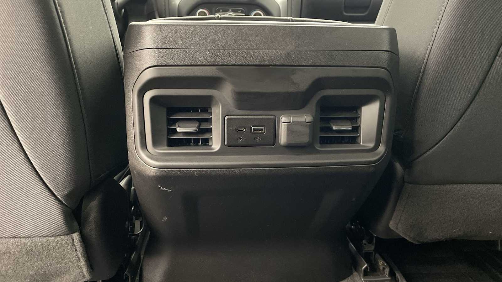 Thumbnail: 2019 Chevrolet Silverado 1500 - 25