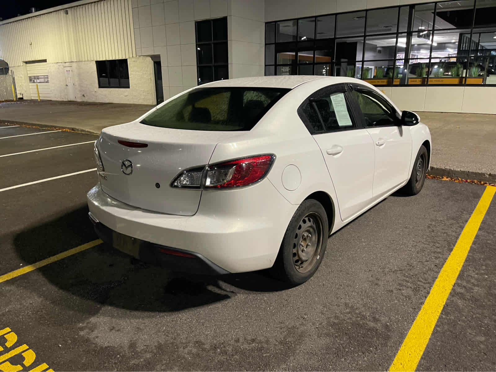 2010 Mazda Mazda3 i Sport Sedan photo 4