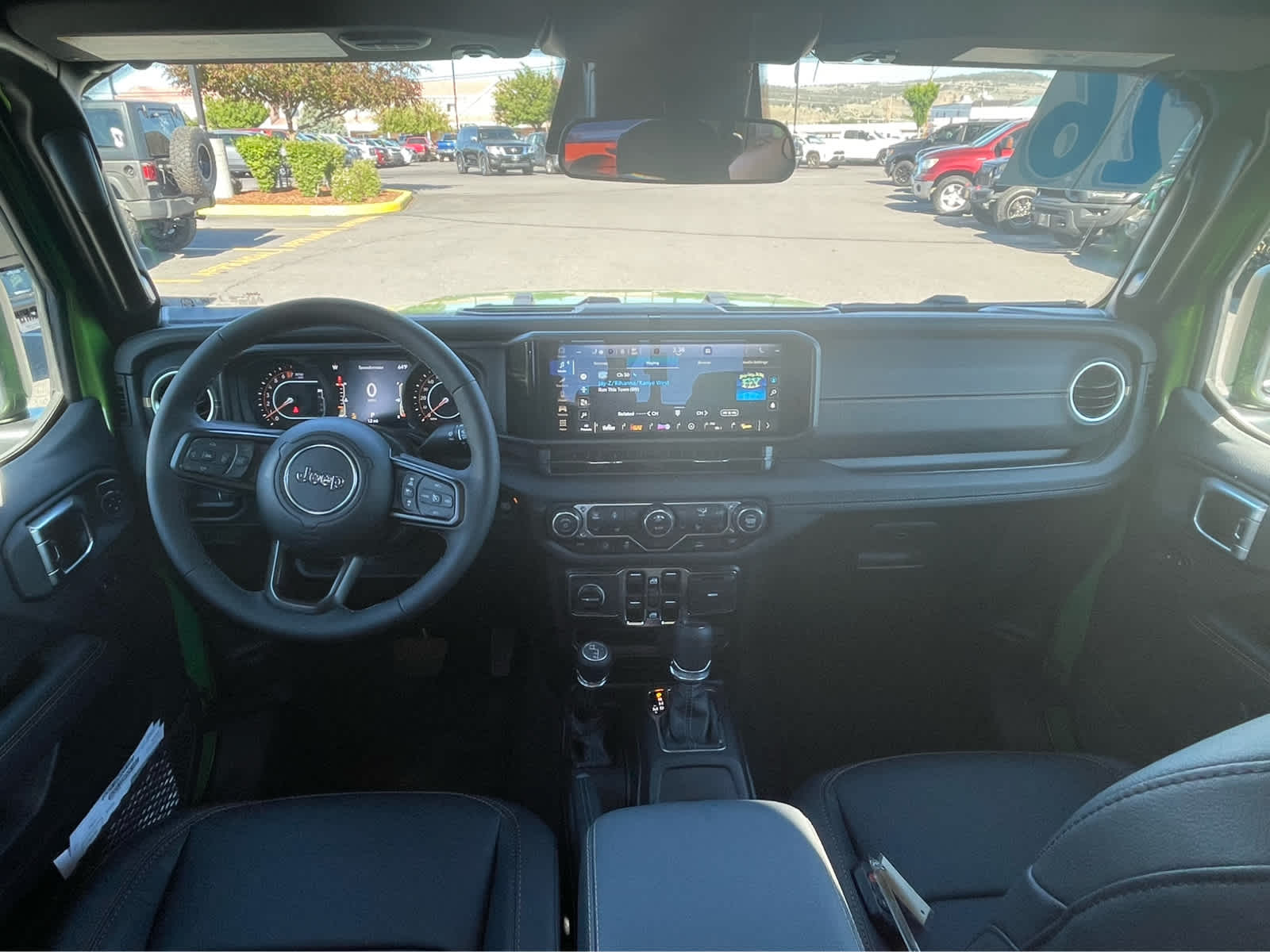 Thumbnail: 2026 Jeep Gladiator - 14