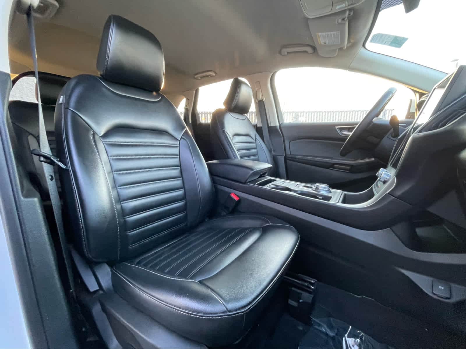 Thumbnail: 2023 Ford Edge - 29
