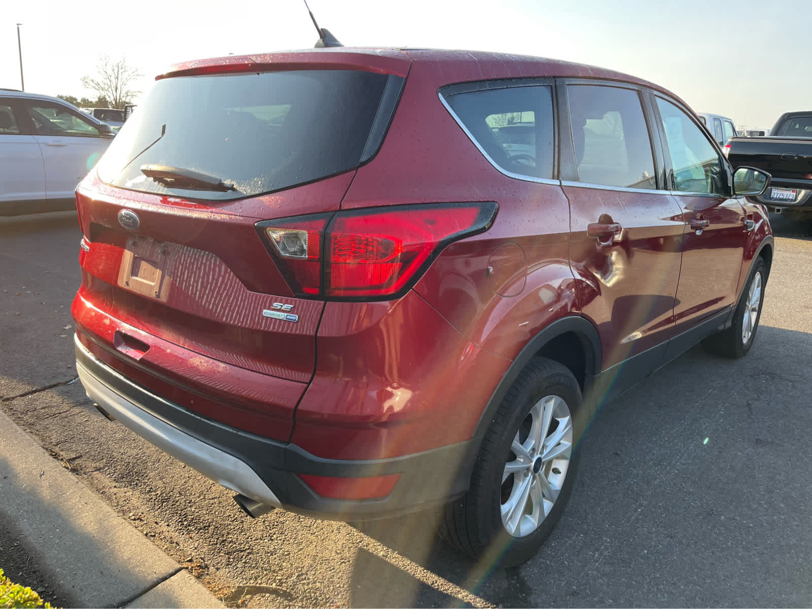 Thumbnail: 2019 Ford Escape - 6