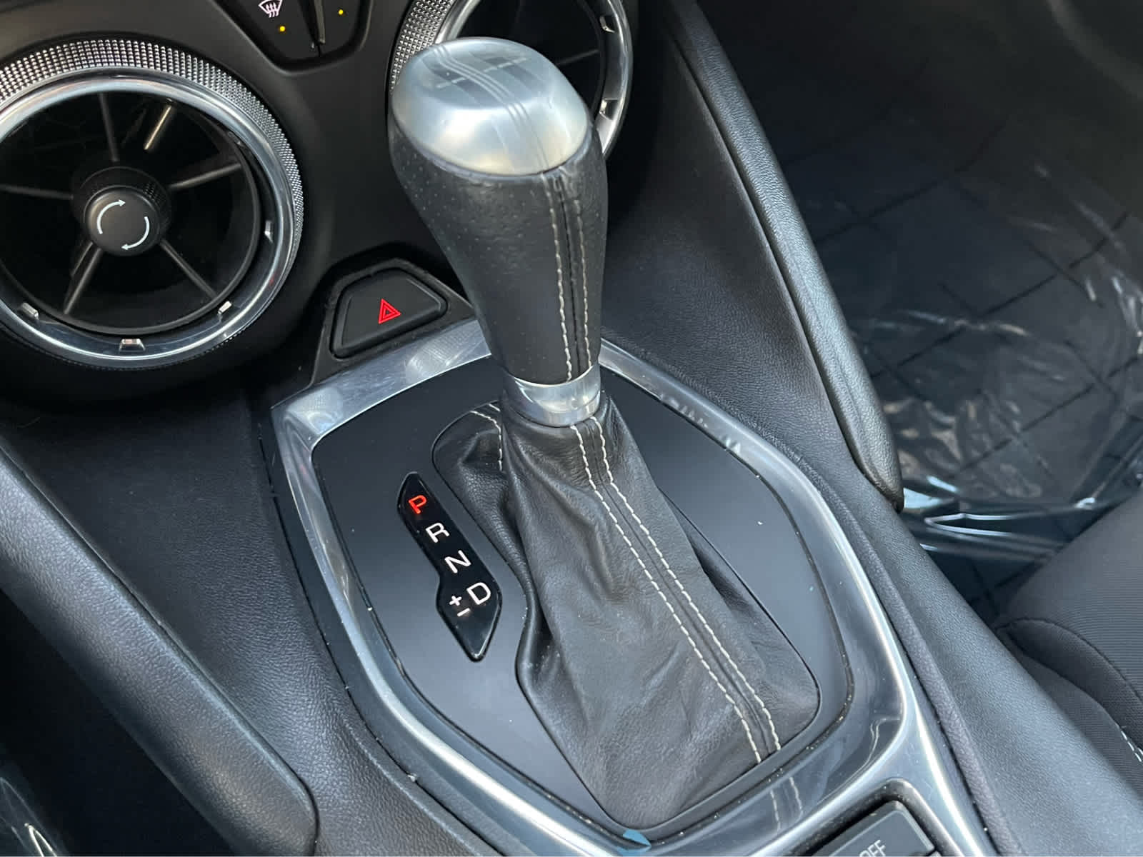 Thumbnail: 2017 Chevrolet Camaro - 16