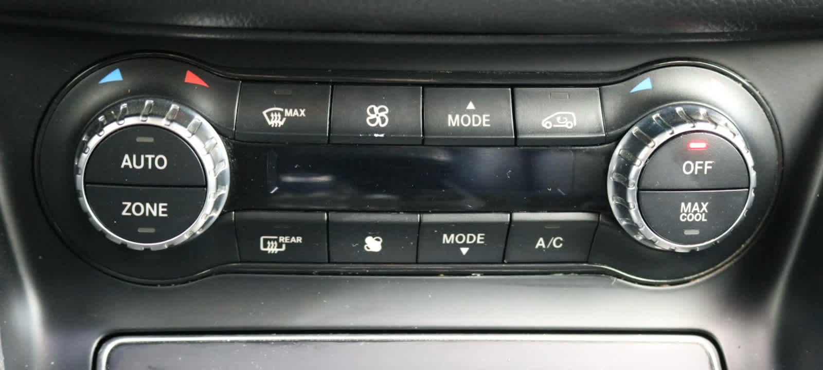 Thumbnail: 2020 Mercedes-Benz GLA - 16