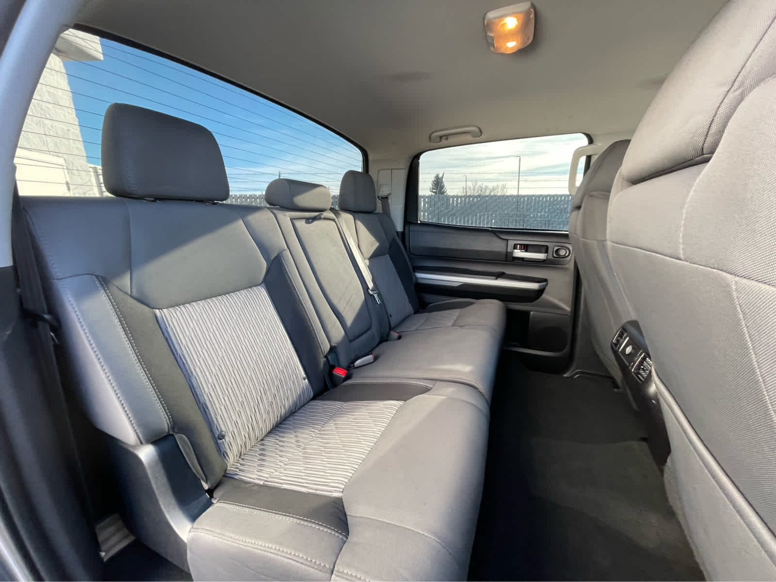 Thumbnail: 2016 Toyota Tundra - 28