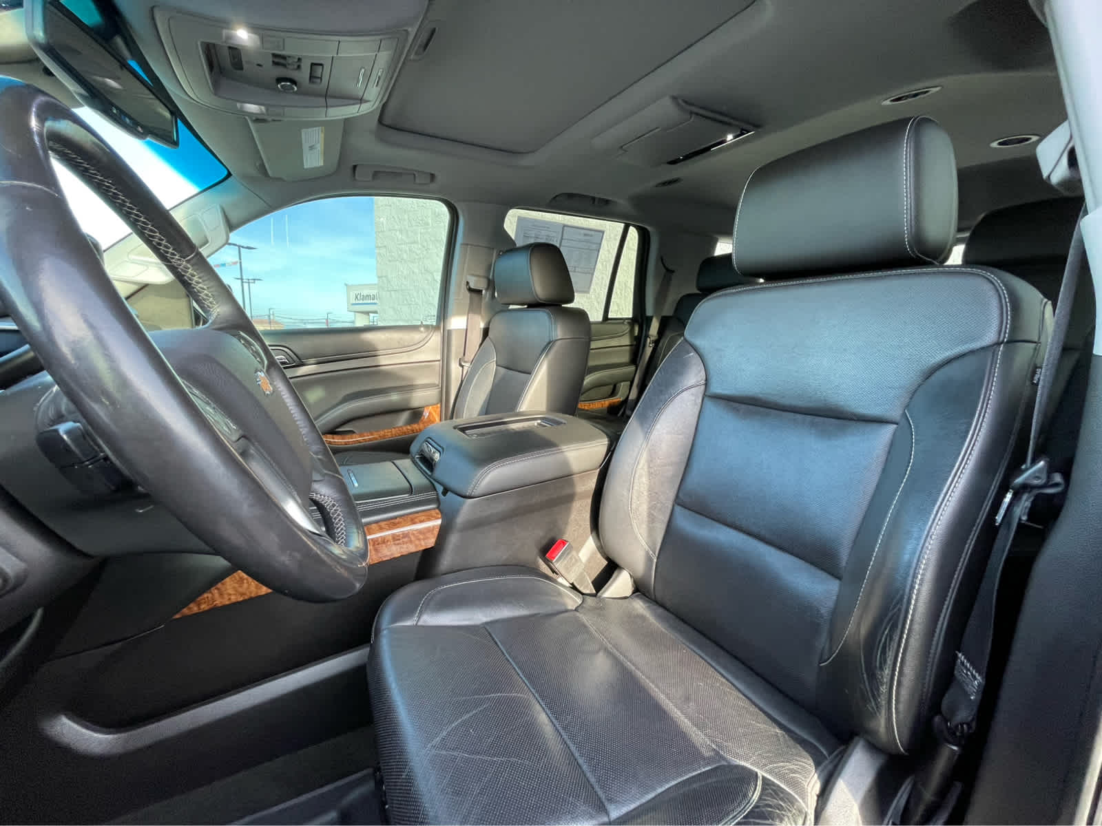 Thumbnail: 2018 Chevrolet Tahoe - 21