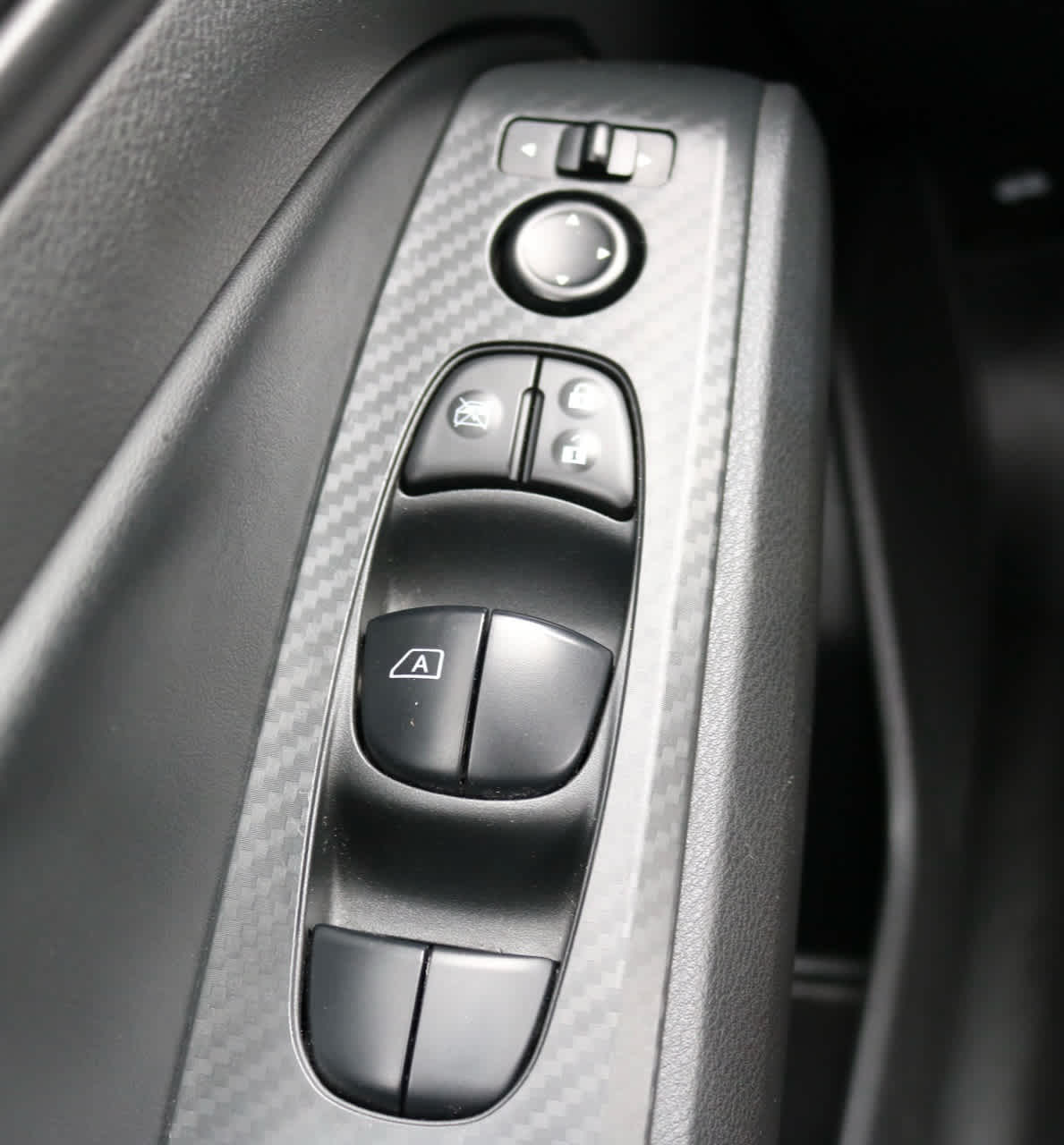 Thumbnail: 2023 Nissan Altima - 17