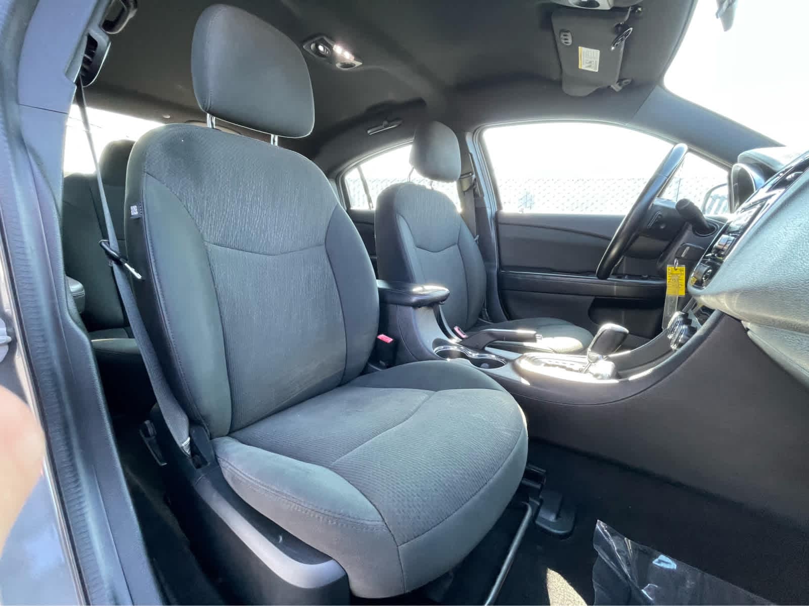 Thumbnail: 2011 Chrysler 200 - 25
