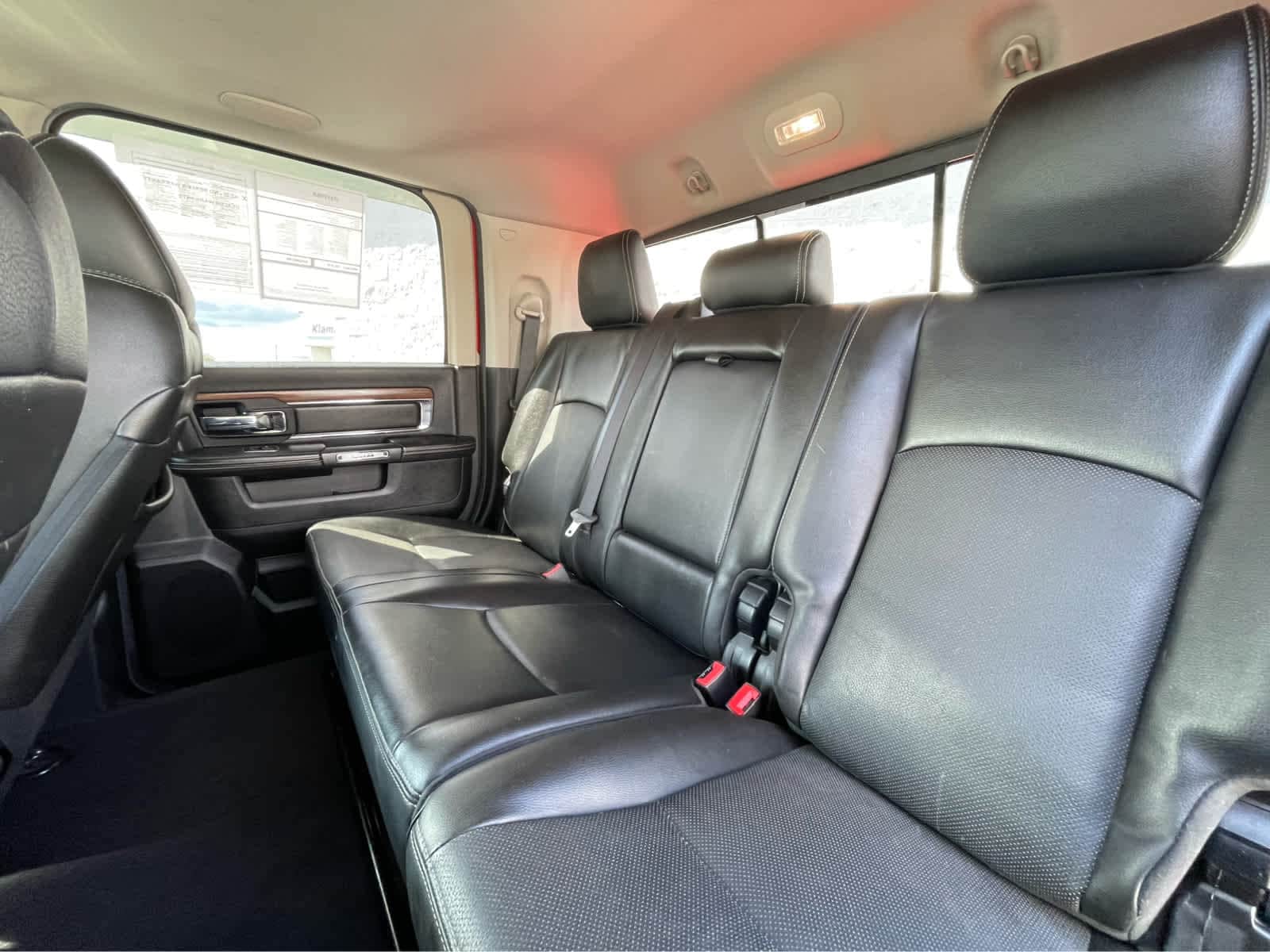 2013 RAM 3500 Laramie 23